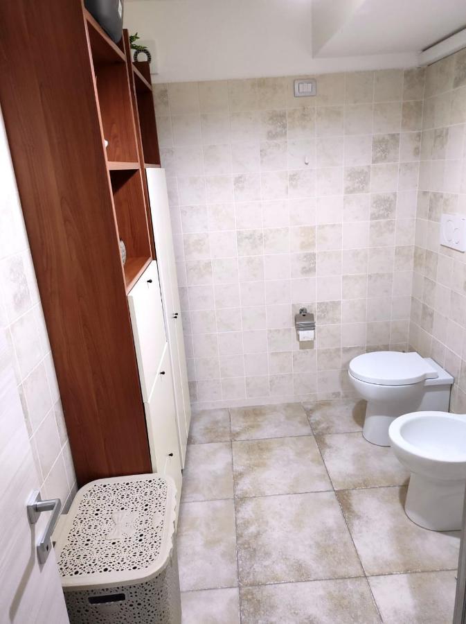 Dadilo - Casa Vacanza & Bed And Breakfast Контурси Экстерьер фото